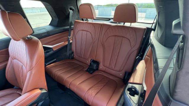 Used 2020 BMW X7 M50i image 81
