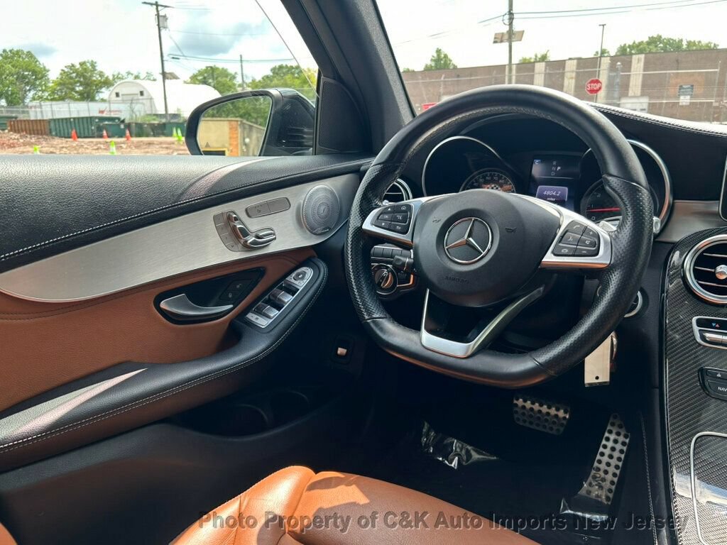 Used 2019 Mercedes-Benz GLC 43 AMG 4MATIC image 39