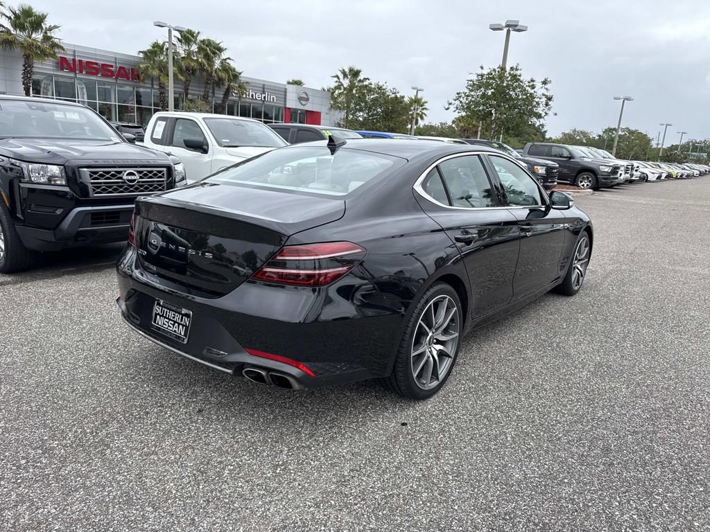 Used 2023 Genesis G70 2.0T RWD image 4