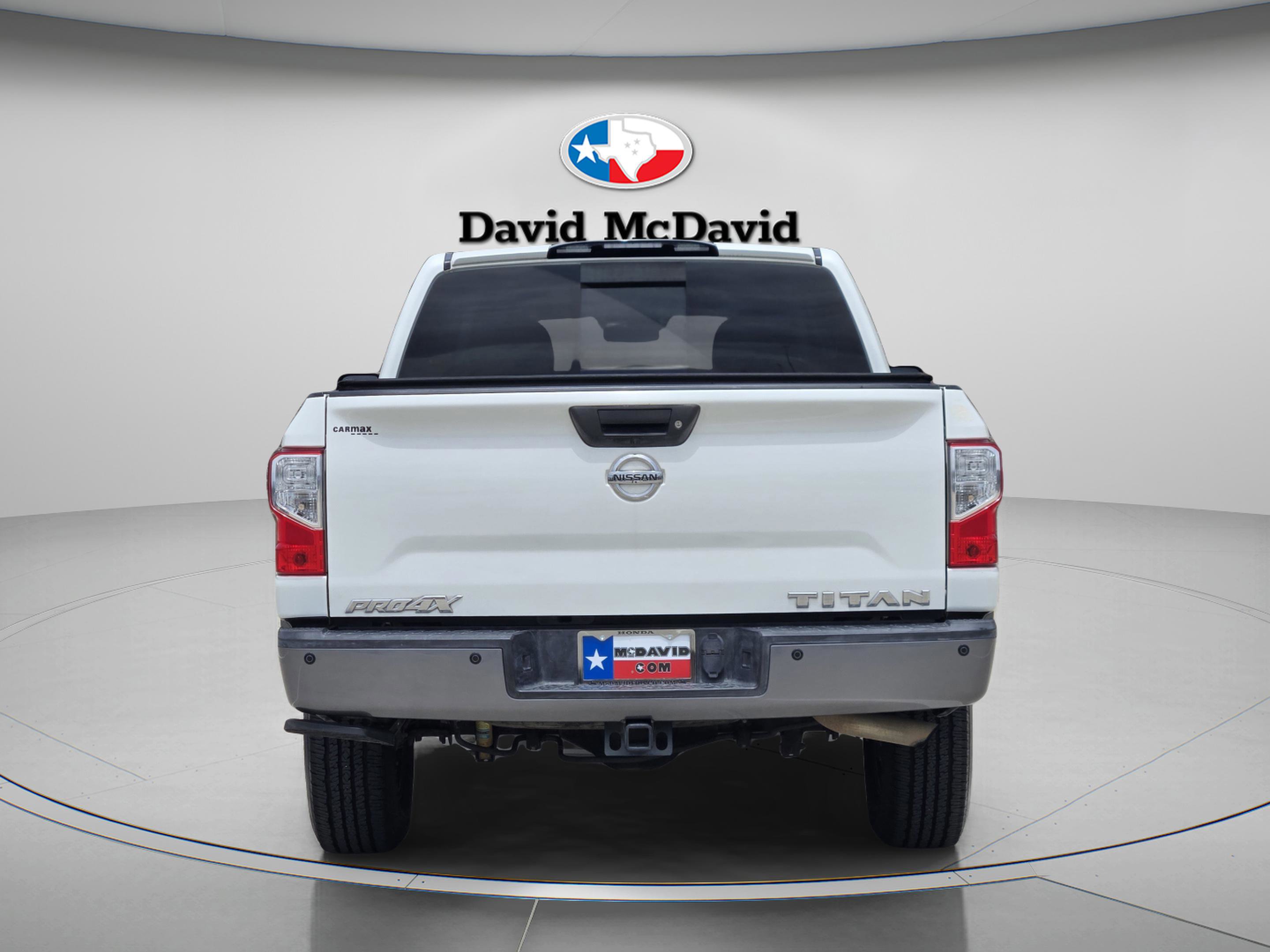 Used 2018 Nissan Titan PRO-4X w/ Pro-4x Utility Package AWD/4WD image 5