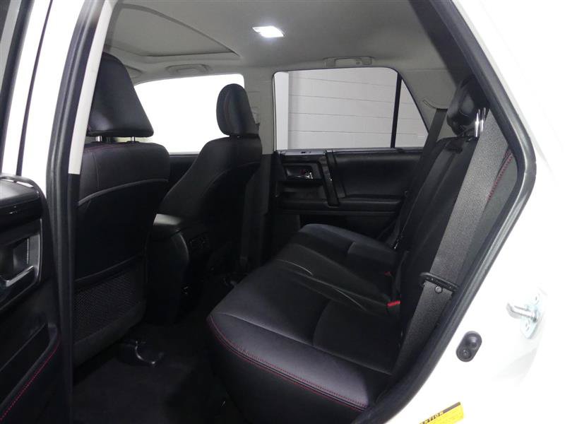 Used 2018 Toyota 4Runner TRD Off-Road Premium AWD/4WD image 26