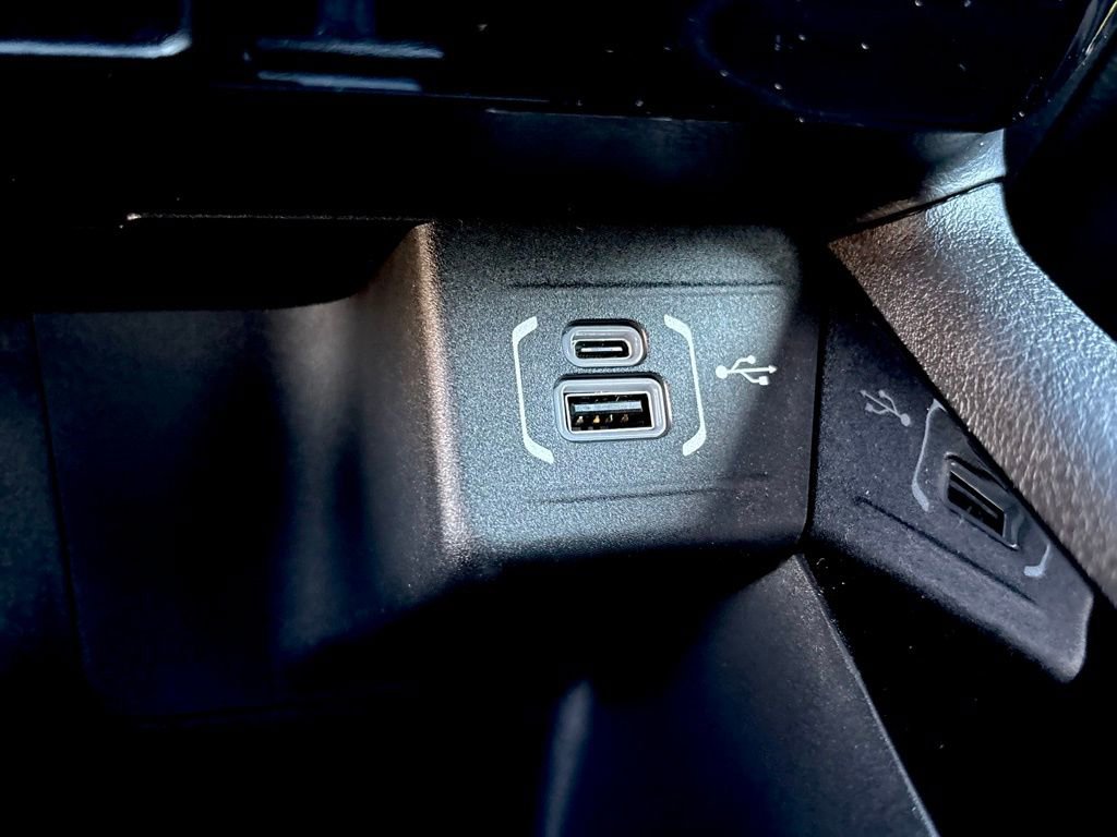 New 2026 Jeep Compass Altitude image 52