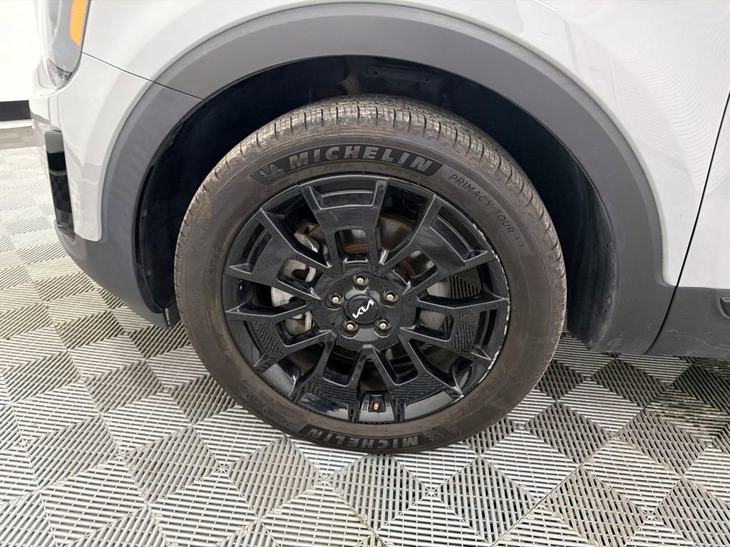 Used 2022 Kia Telluride SX w/ SX Prestige Package AWD/4WD image 13