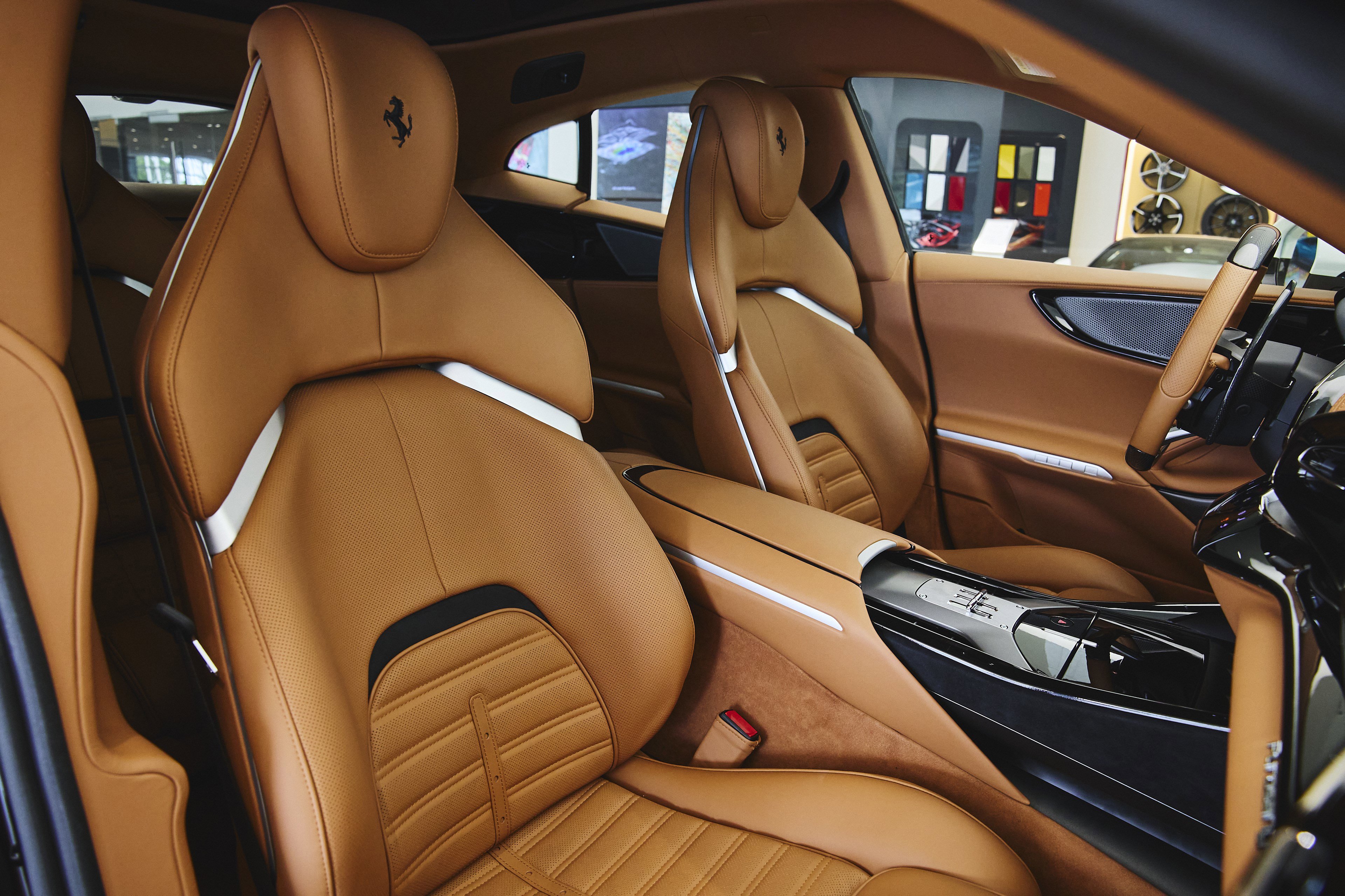 Used 2025 Ferrari Purosangue image 50