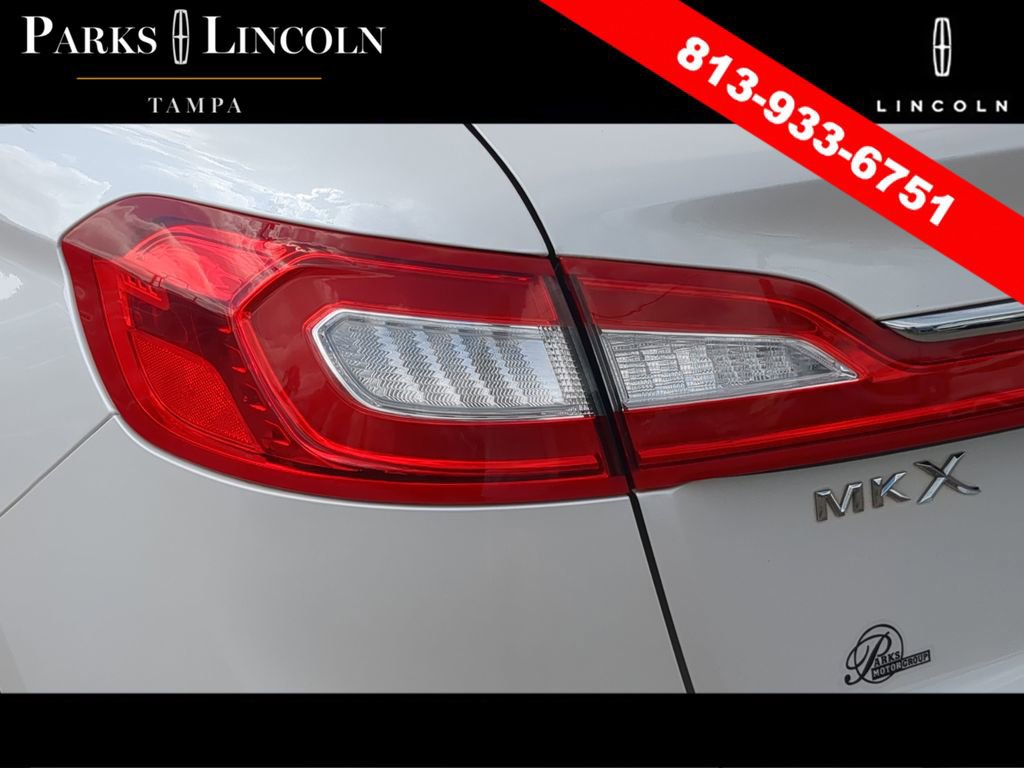 Used 2017 Lincoln MKX Reserve image 7