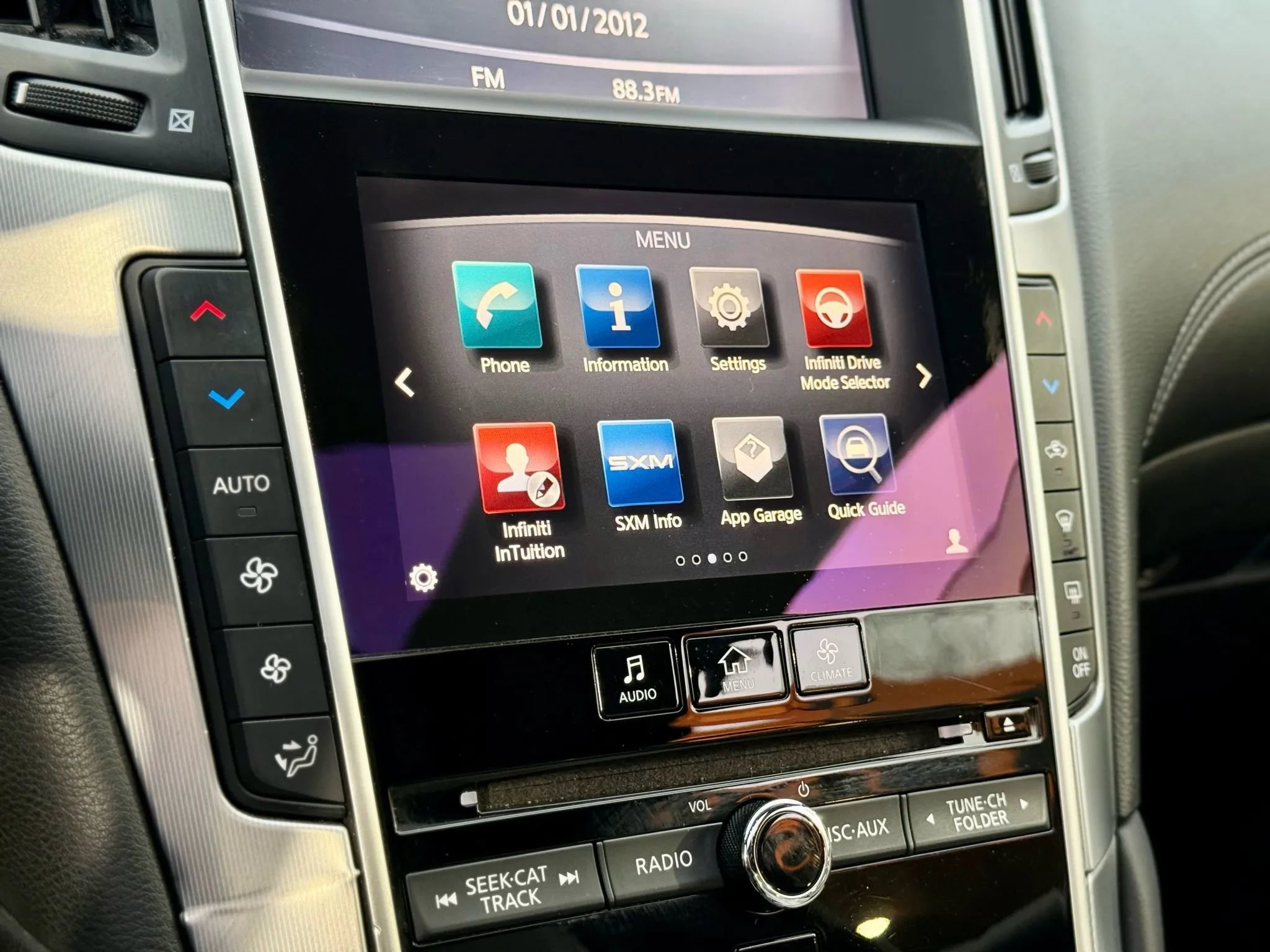 Used 2017 INFINITI Q60 3.0t w/ Cargo Package image 12