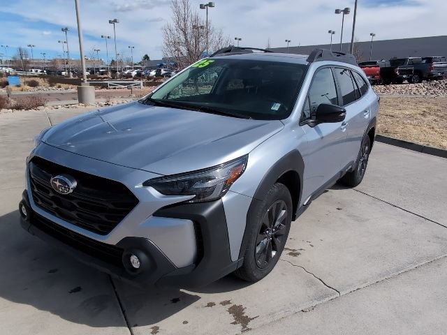 Used 2025 Subaru Outback Onyx Edition AWD/4WD image 3