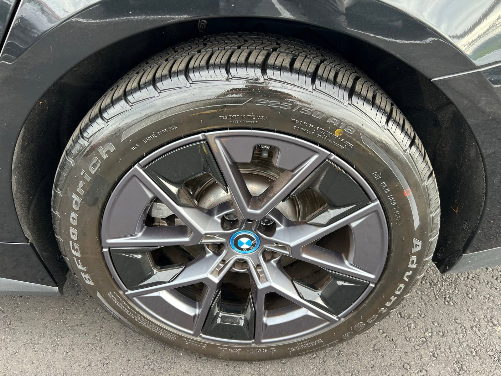 Used 2023 BMW i4 eDrive40 w/ Premium Package image 15