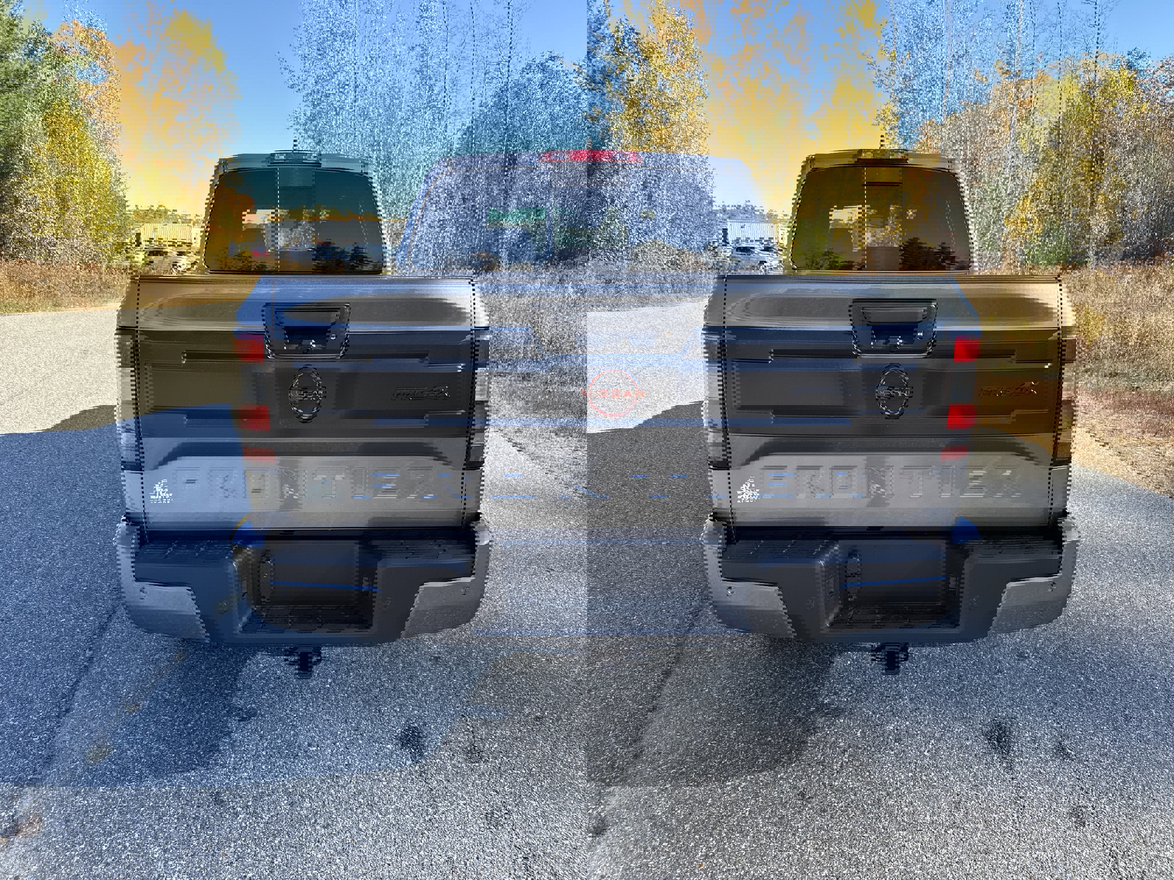 New 2026 Nissan Frontier PRO-4X w/ Pro-4x Convenience Package image 6