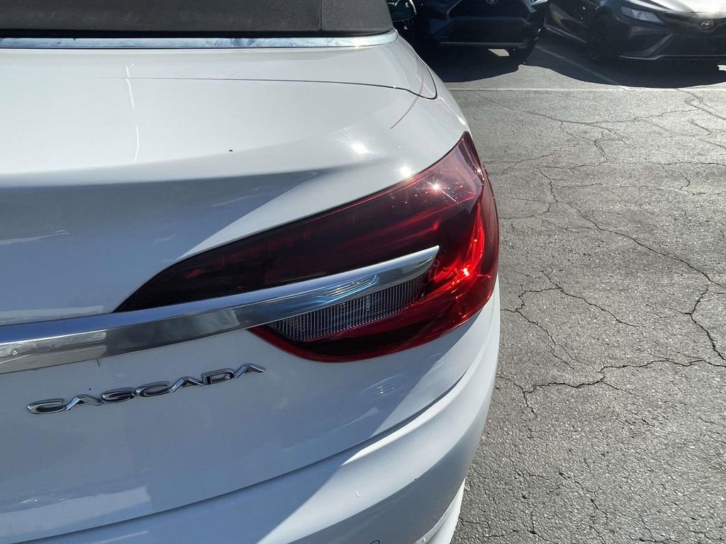 Used 2019 Buick Cascada Premium image 21