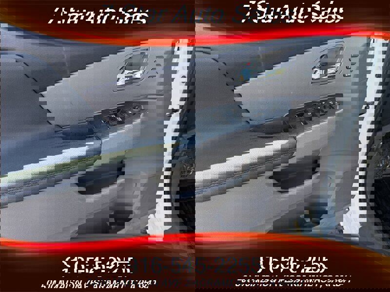 Used 2014 Honda Odyssey Touring image 7