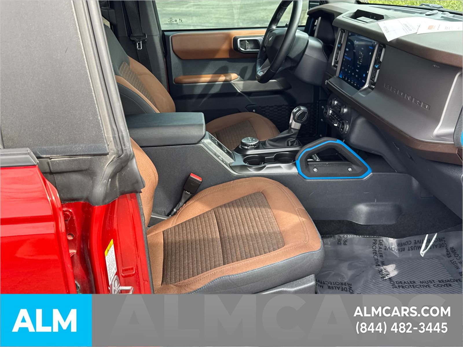 Used 2023 Ford Bronco Outer Banks image 15