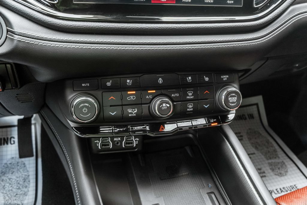Used 2024 Dodge Durango SRT AWD/4WD image 22