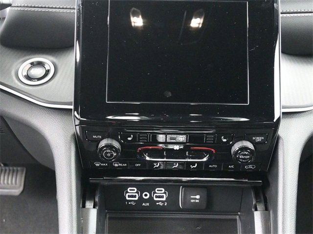 New 2025 Jeep Grand Cherokee L Altitude image 18