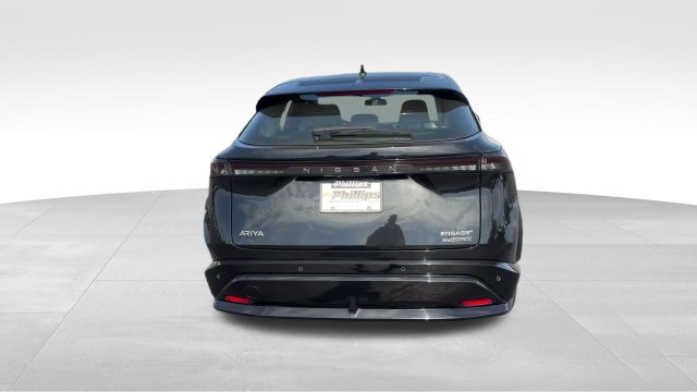 Used 2024 Nissan Ariya AWD image 5