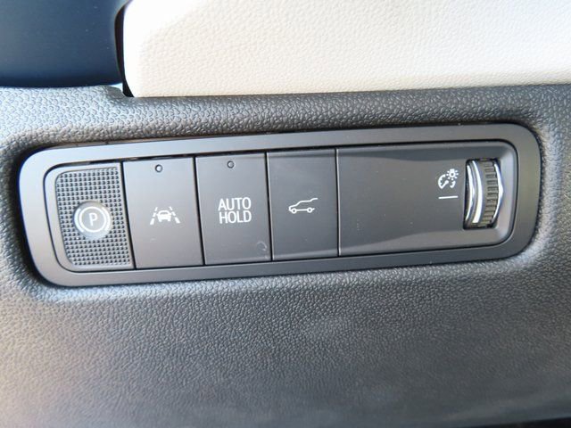 Used 2025 Chevrolet Equinox EV LT w/ Convenience Package II FWD image 31