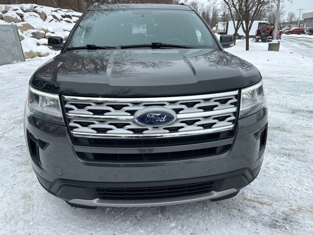 Used 2018 Ford Explorer XLT w/ Equipment Group 202A image 8