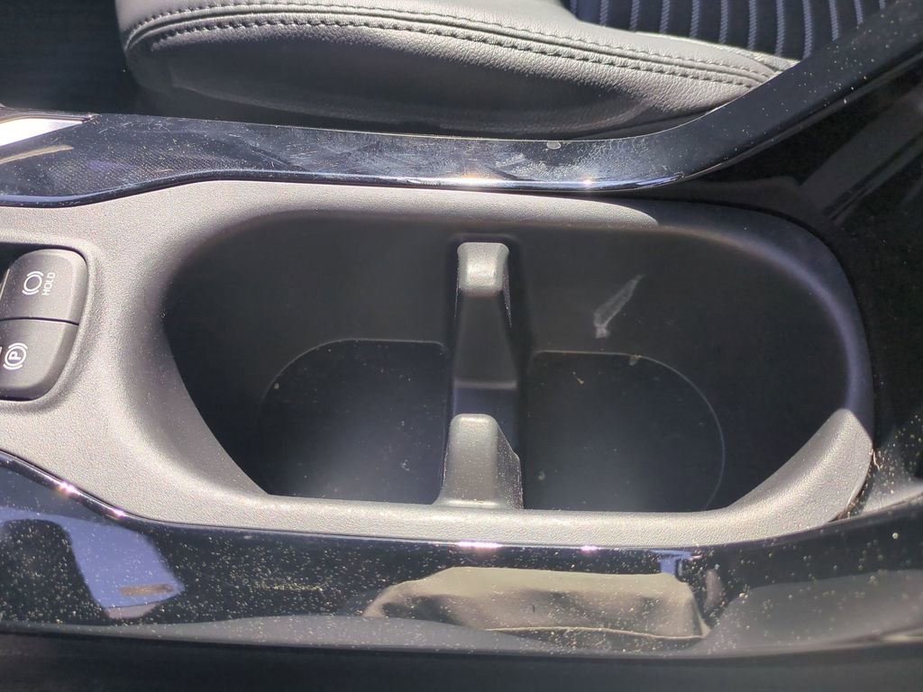 Used 2024 Toyota Corolla Cross XSE w/ Convenience Package image 21