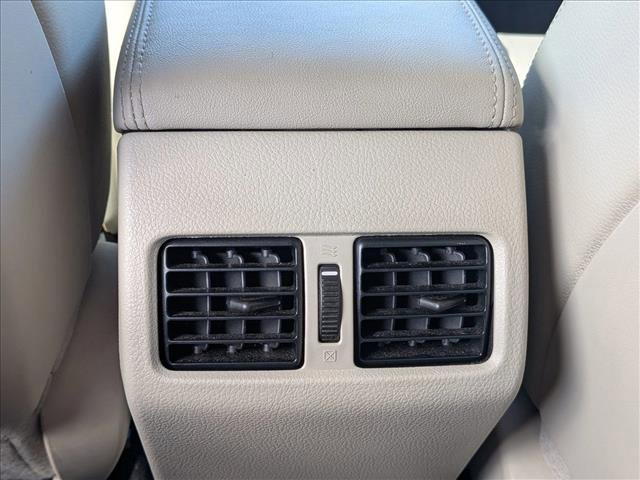 Used 2014 Subaru Outback 3.6R Limited image 16