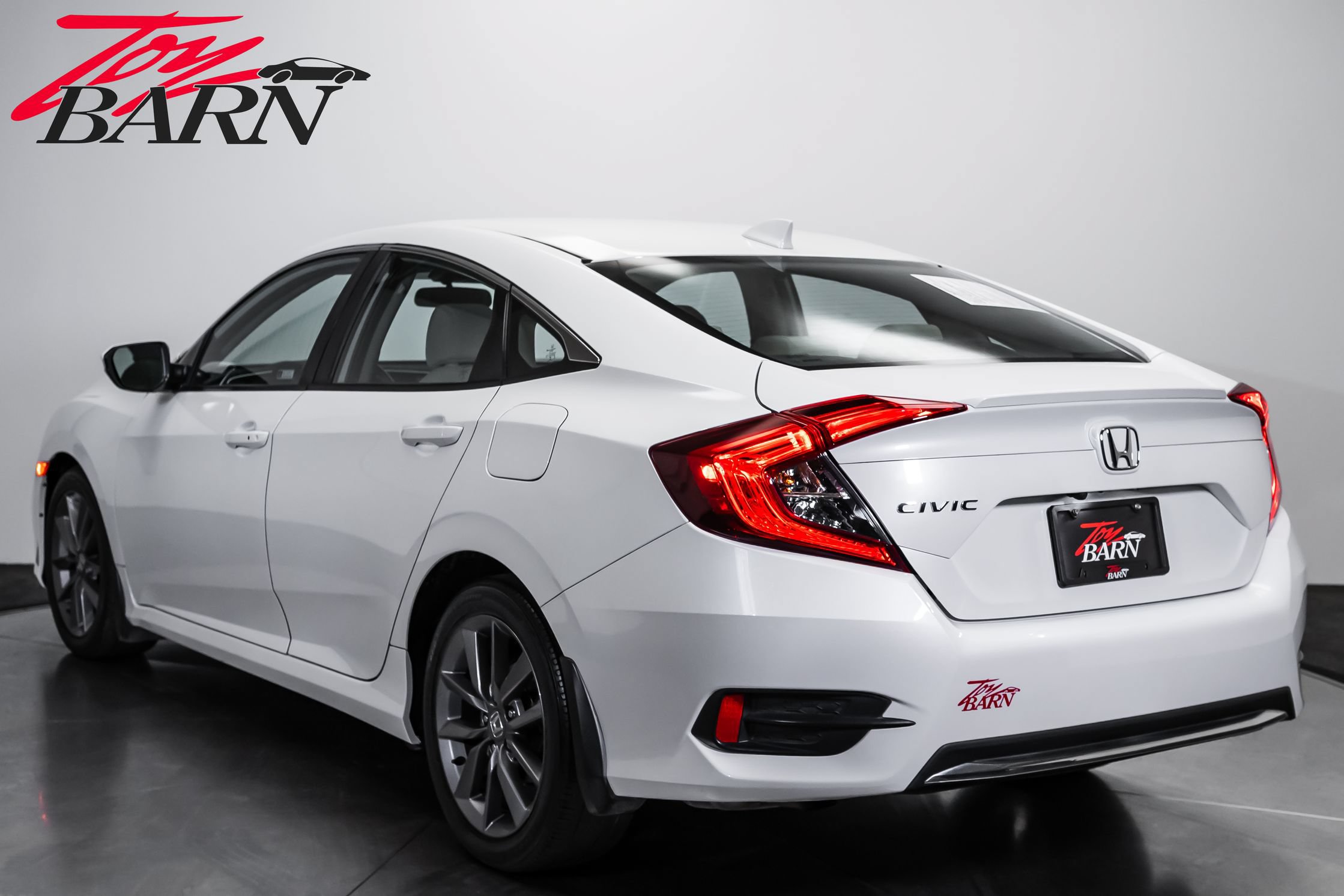 Used 2021 Honda Civic EX image 3