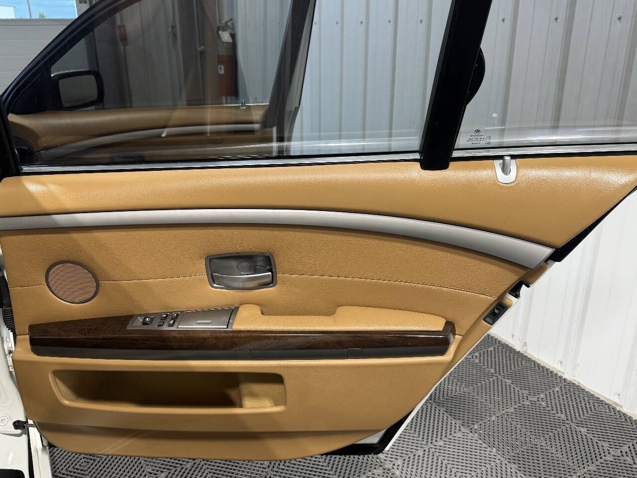 Used 2008 BMW 750Li RWD image 28