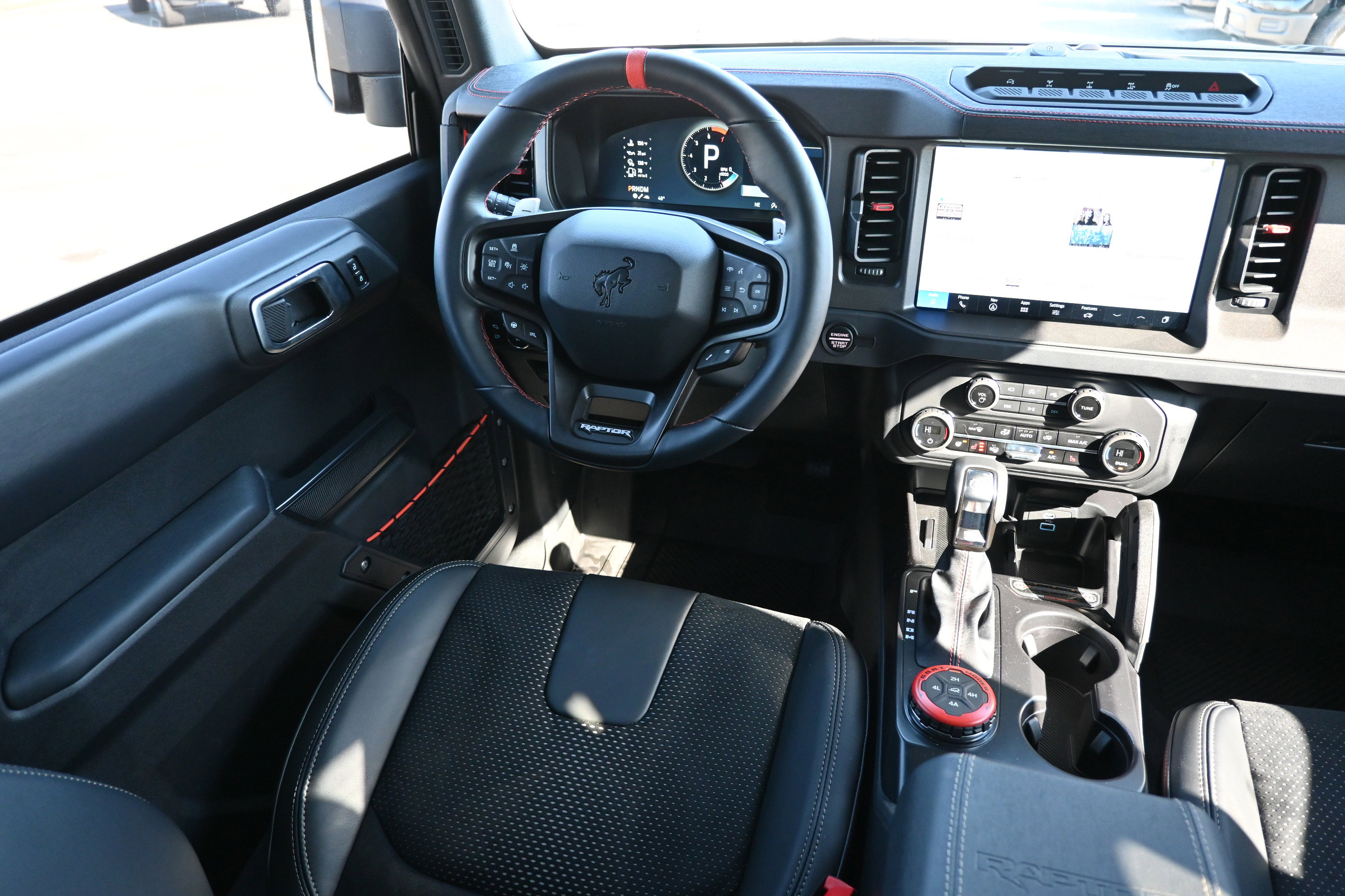 New 2025 Ford Bronco Raptor image 33