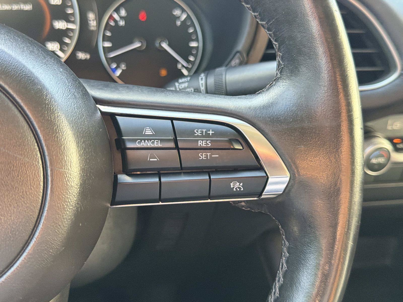 Used 2024 MAZDA MAZDA3 s FWD image 18