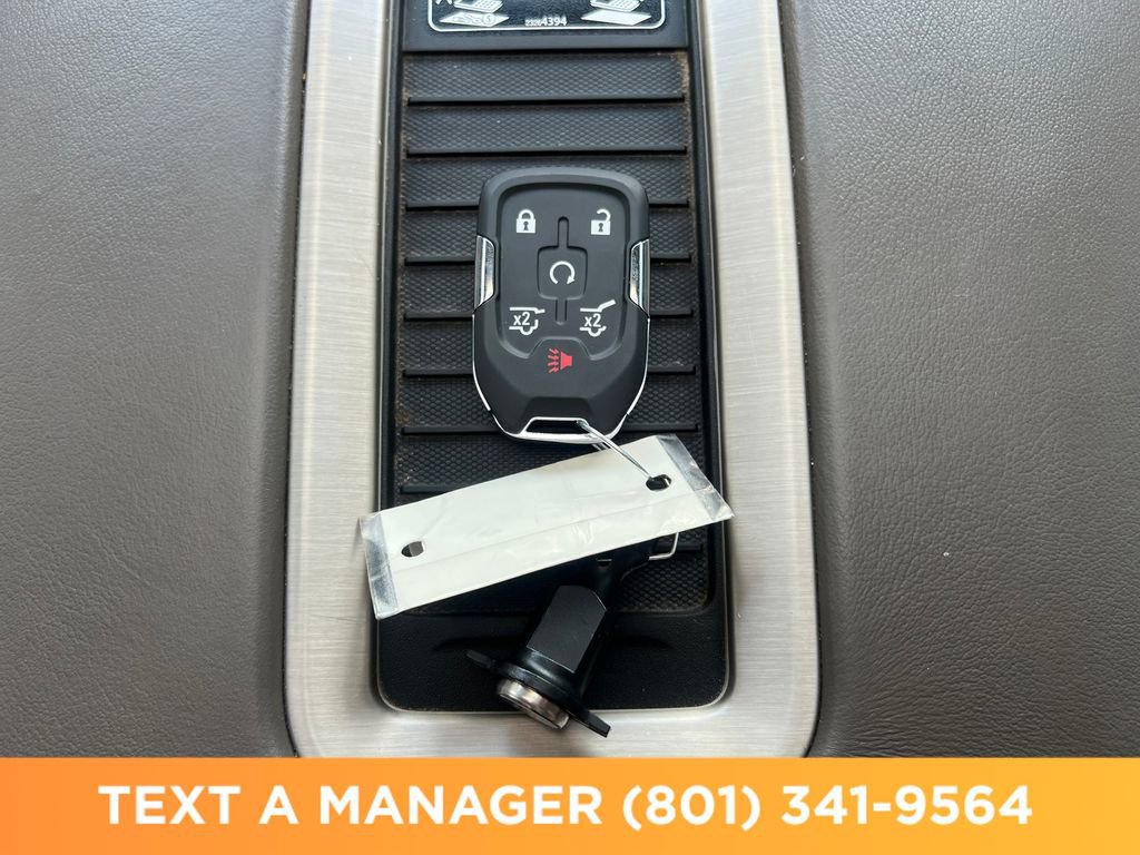 Used 2016 GMC Yukon Denali w/ Open Road Package AWD/4WD image 27