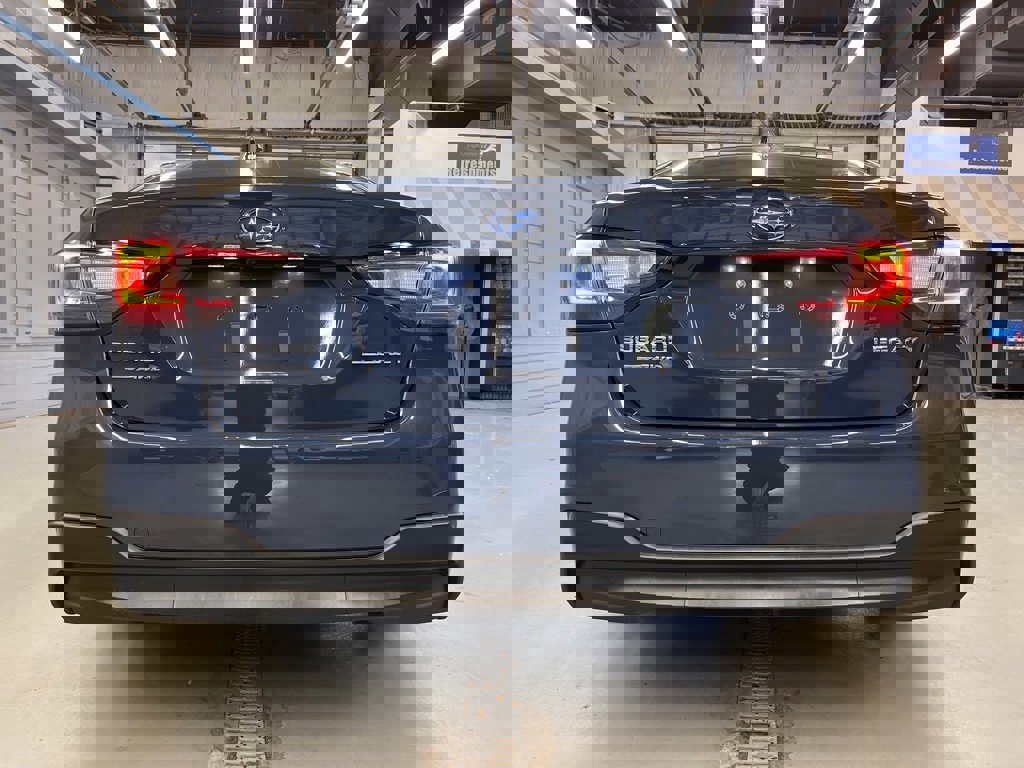 Certified 2025 Subaru Legacy image 6