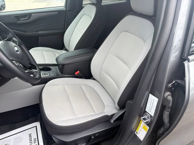 Used 2024 Ford Escape Active AWD/4WD image 22