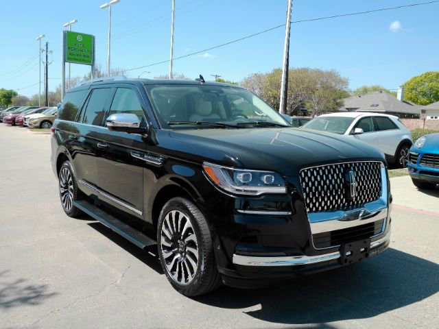Used 2022 Lincoln Navigator Black Label AWD/4WD image 4