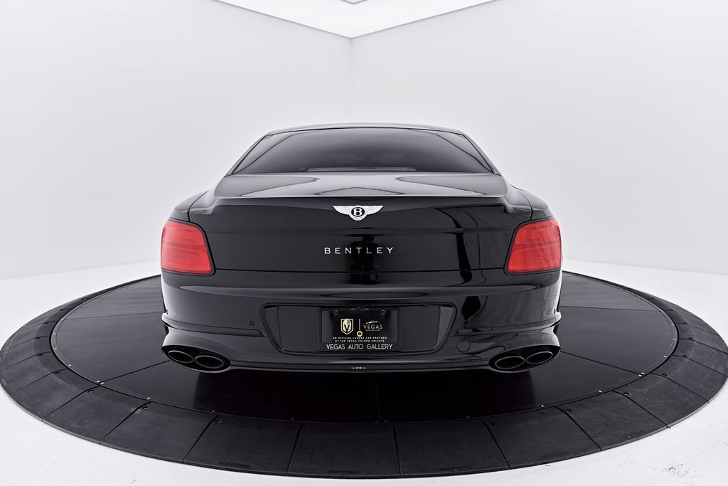 Used 2022 Bentley Flying Spur V8 AWD/4WD image 13