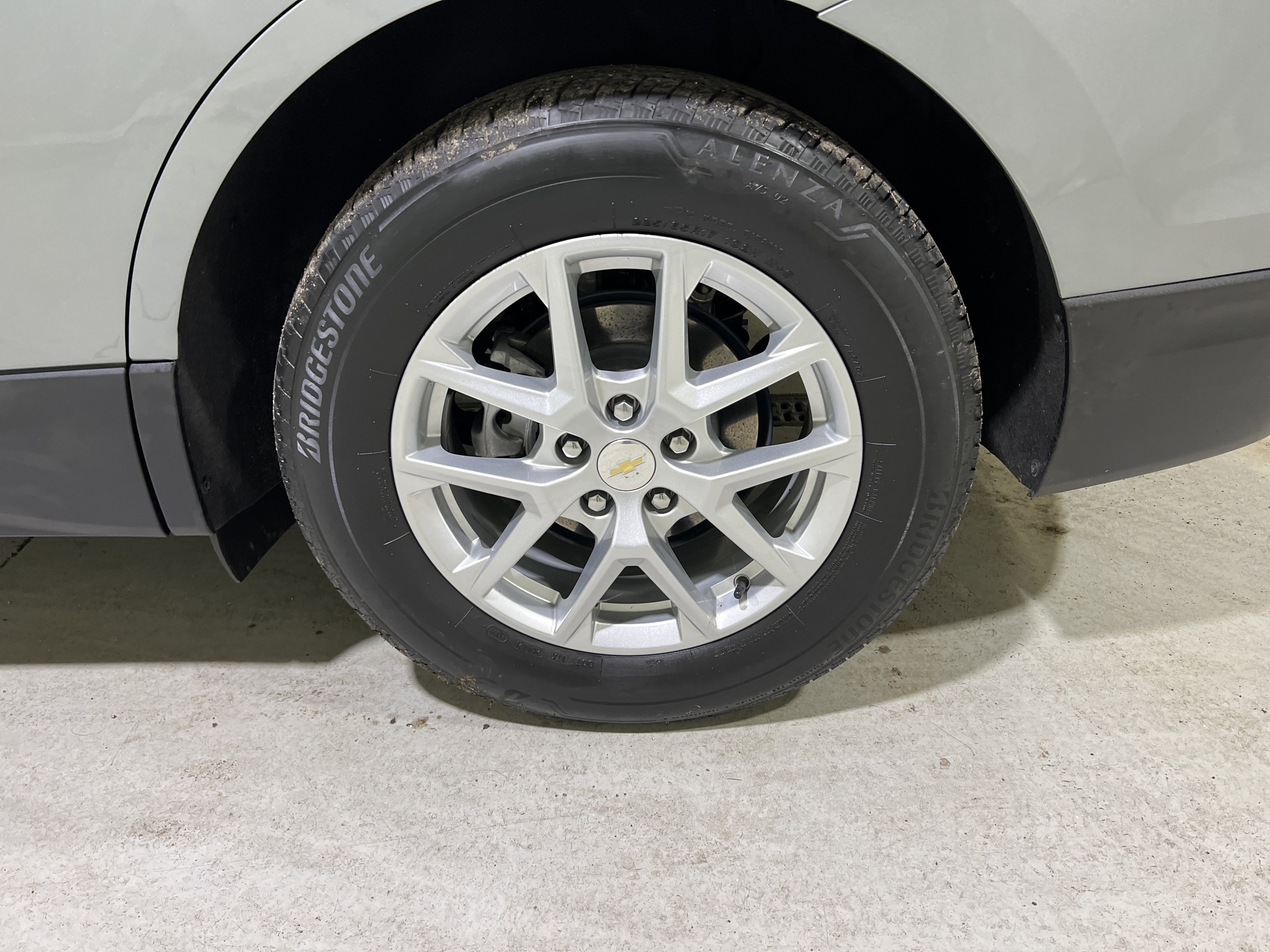 Certified 2023 Chevrolet Equinox LT AWD/4WD image 13