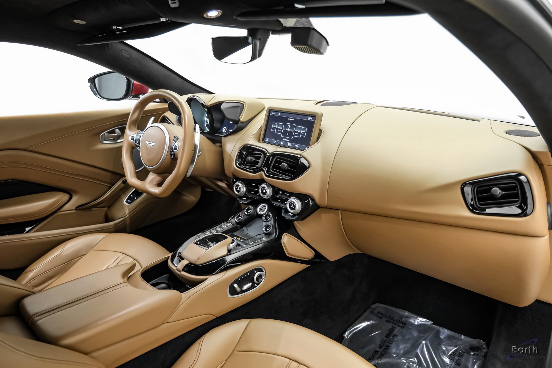 Used 2020 Aston Martin V8 Vantage Coupe RWD image 50