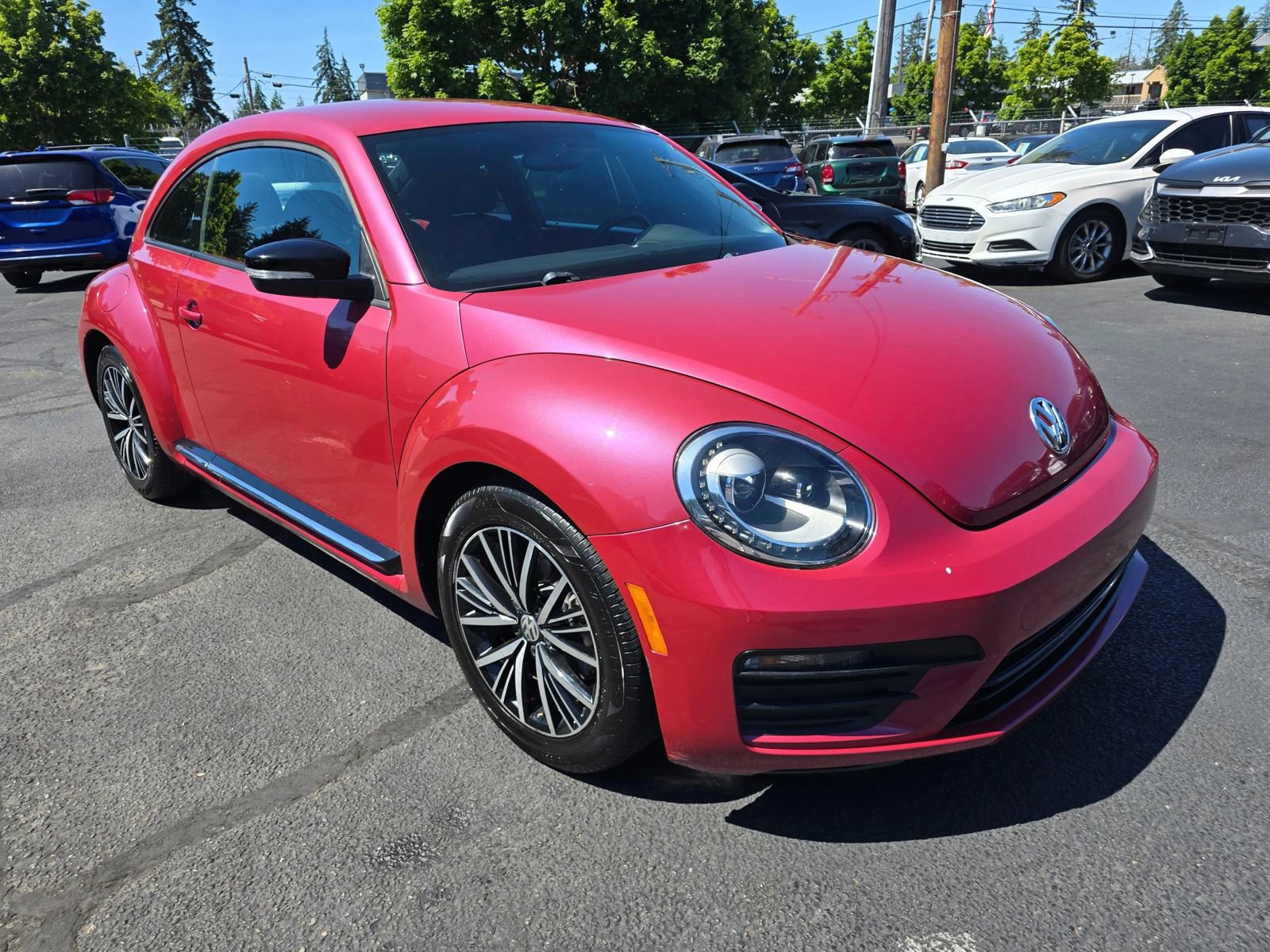Used 2017 Volkswagen Beetle #PinkBeetle FWD image 7
