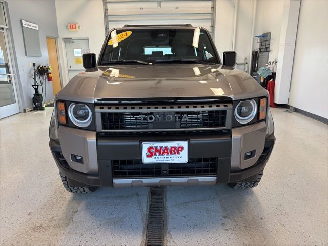 Used 2024 Toyota Land Cruiser image 4