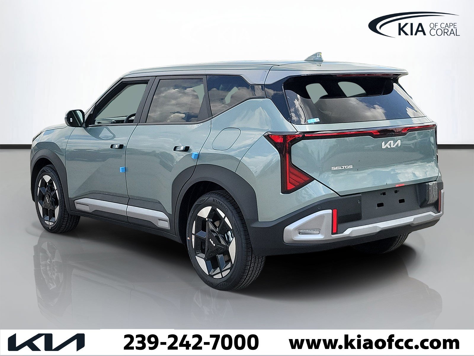 New 2027 Kia Seltos S FWD image 4