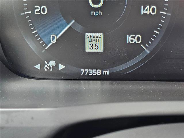 Used 2020 Volvo XC90 T6 Momentum w/ Protection Package Premier image 23