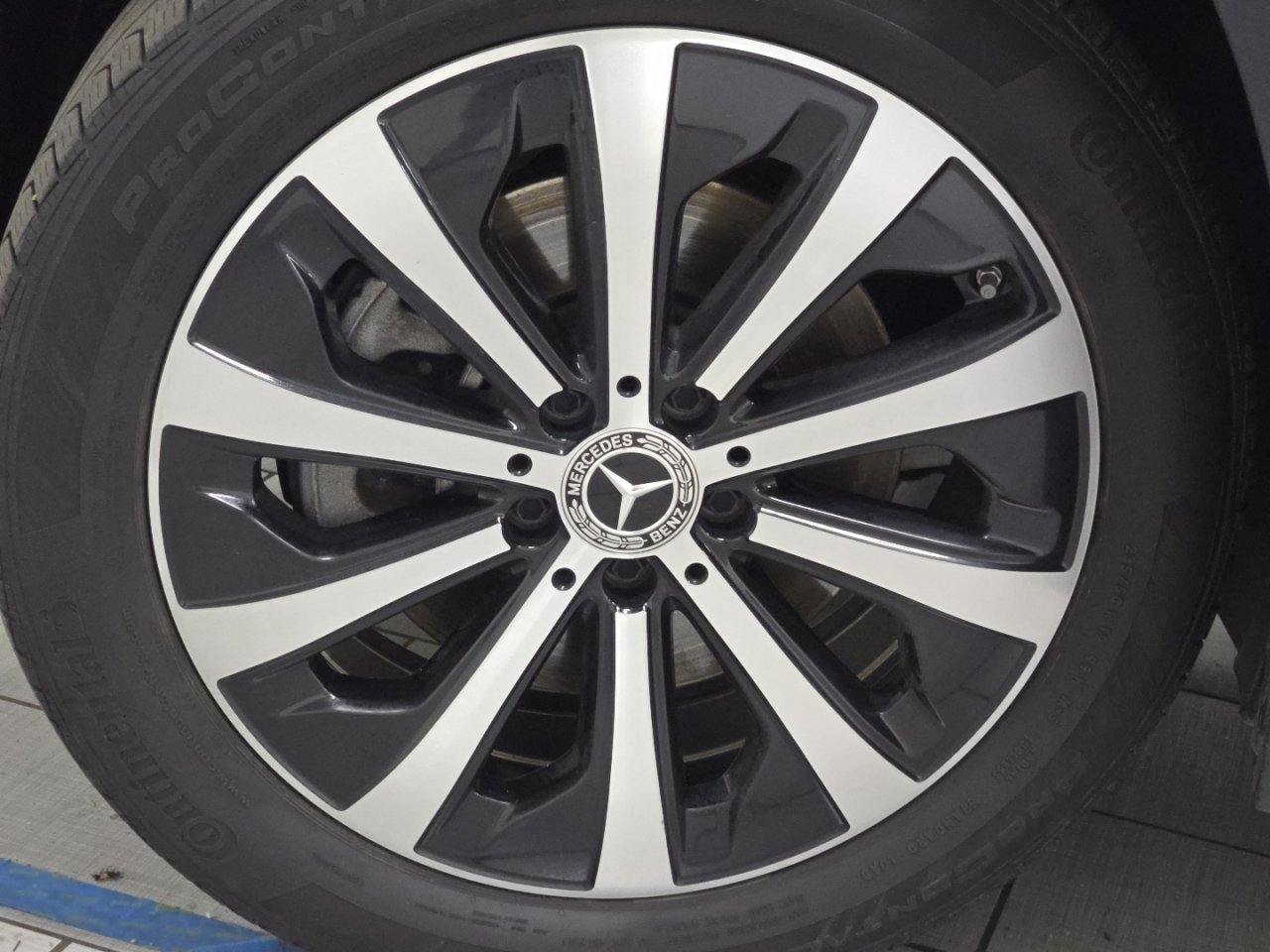 Used 2022 Mercedes-Benz GLB 250 4MATIC image 10
