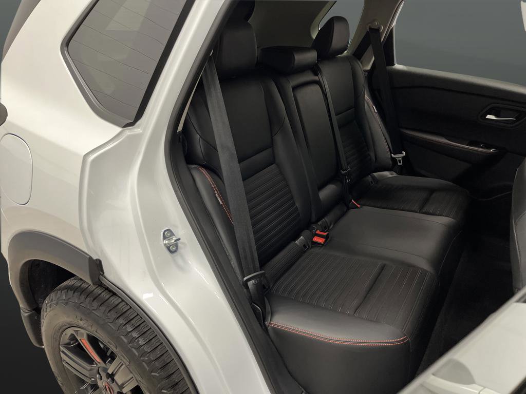 Used 2025 Nissan Rogue Rock Creek w/ Rock Creek Premium Package image 30