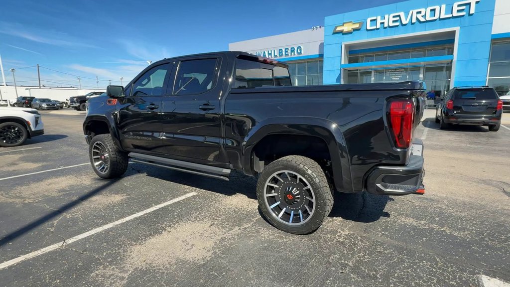 Used 2023 GMC Sierra 1500 AT4 w/ AT4 Premium Package AWD/4WD image 6