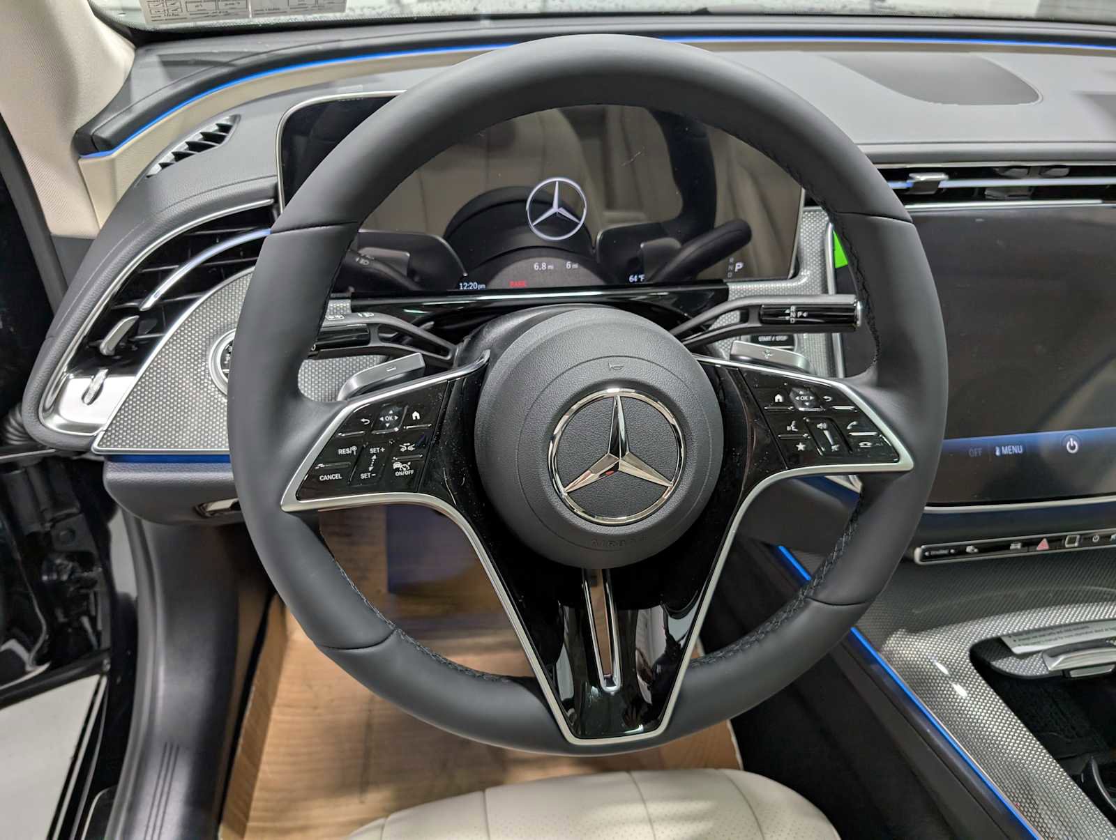 New 2026 Mercedes-Benz E 350 4MATIC Sedan image 32