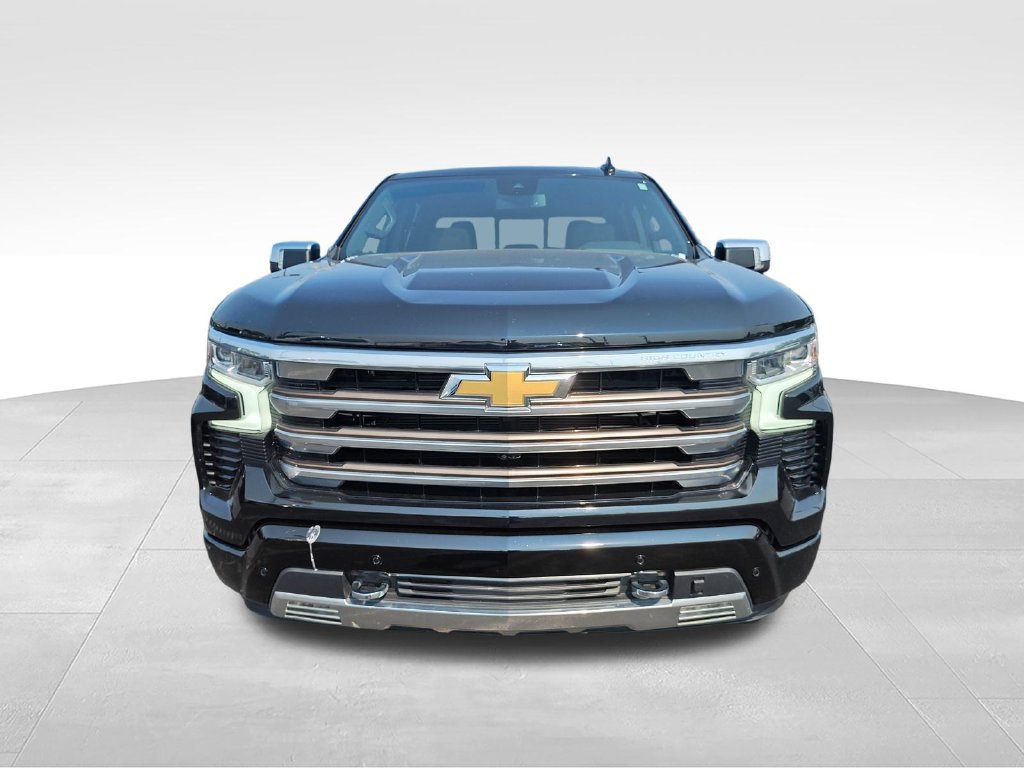 Used 2022 Chevrolet Silverado 1500 High Country AWD/4WD image 16