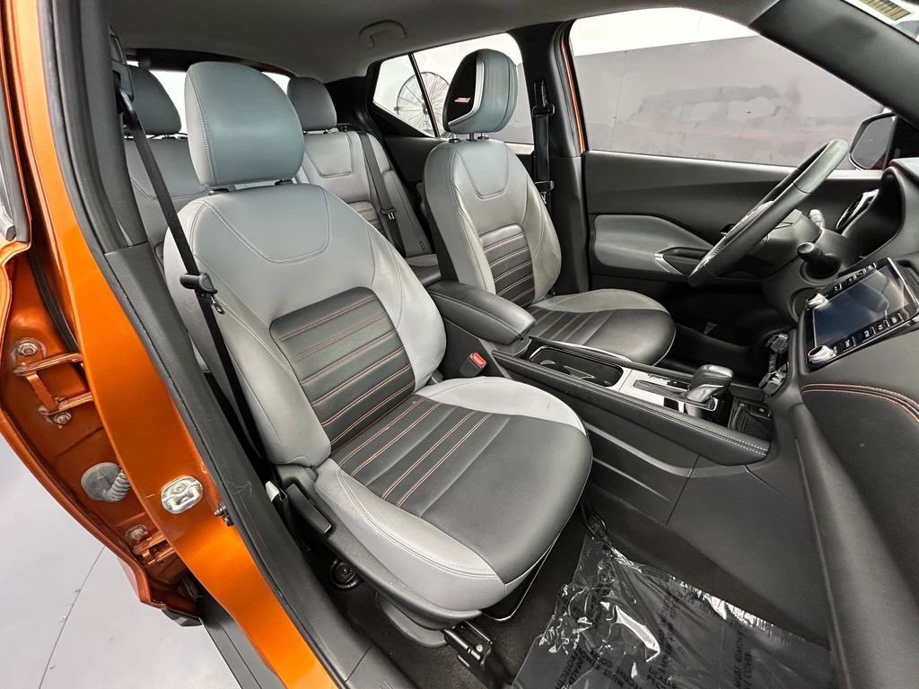 Used 2023 Nissan Kicks SR w/ SR Premium Package FWD image 42