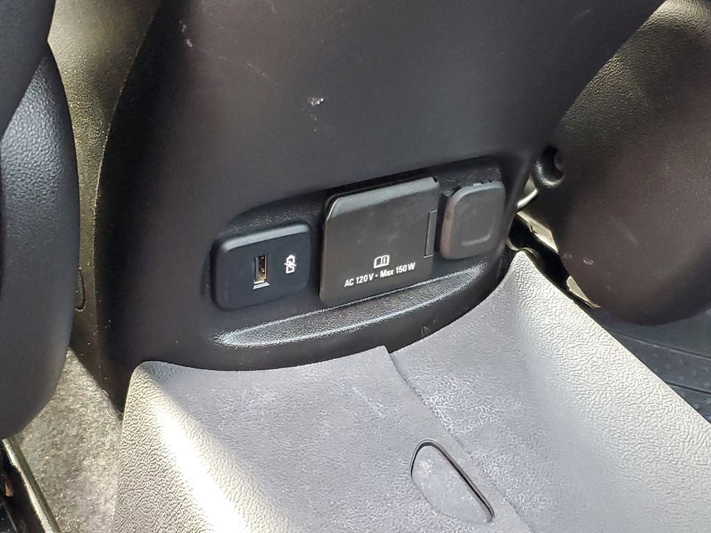 Used 2023 Chevrolet Malibu LT w/ Driver Confidence Package FWD image 30
