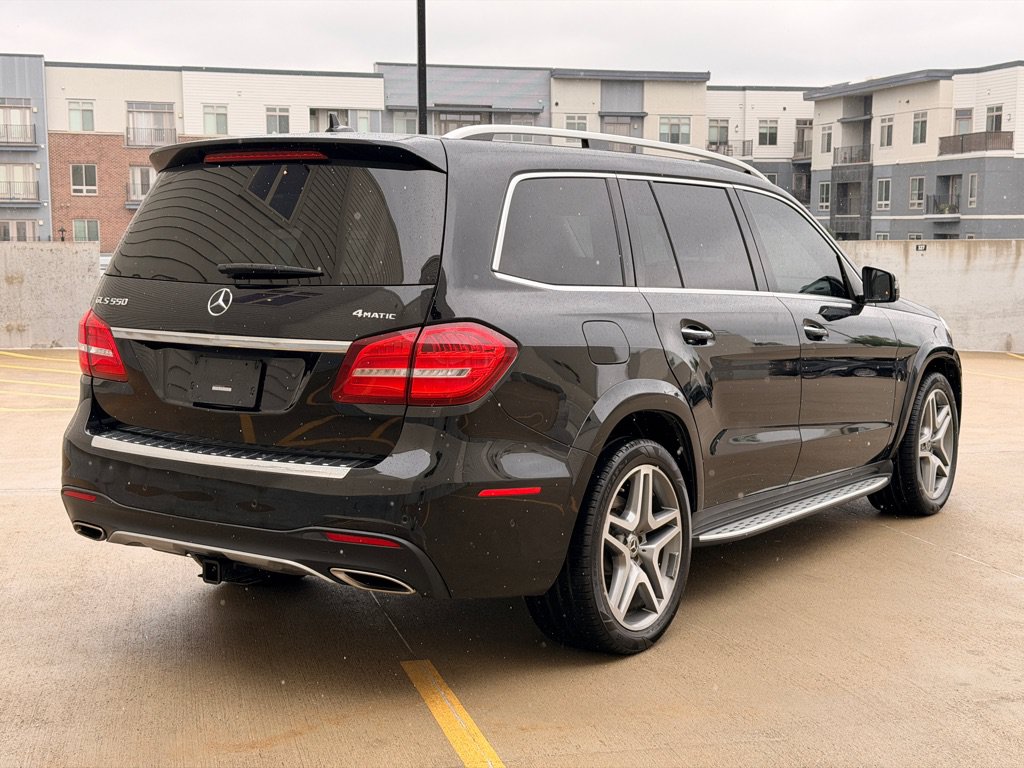 Used 2019 Mercedes-Benz GLS 550 4MATIC image 3