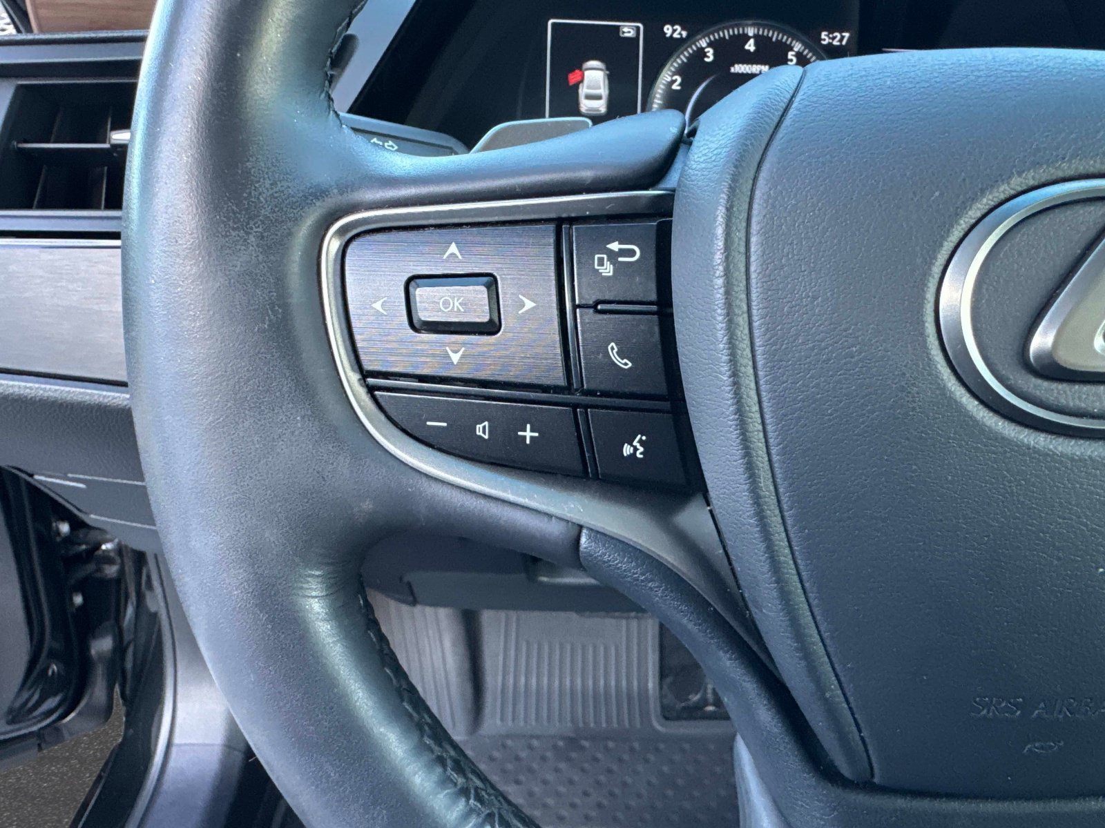 Used 2024 Lexus ES 350 w/ Premium Package FWD image 30