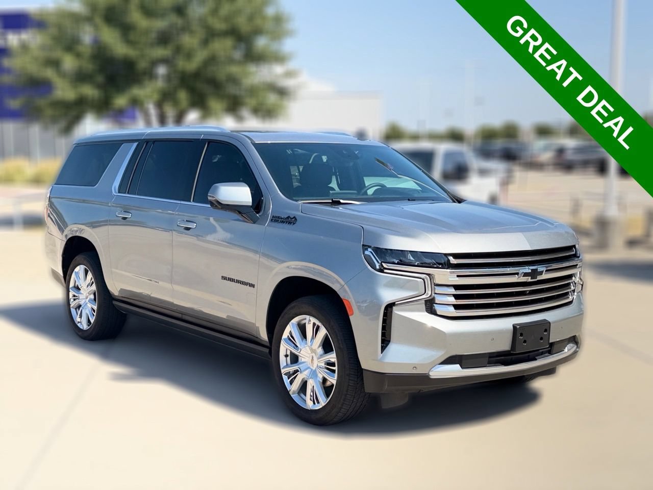 Used 2024 Chevrolet Suburban High Country w/ Premium Package AWD/4WD image 5