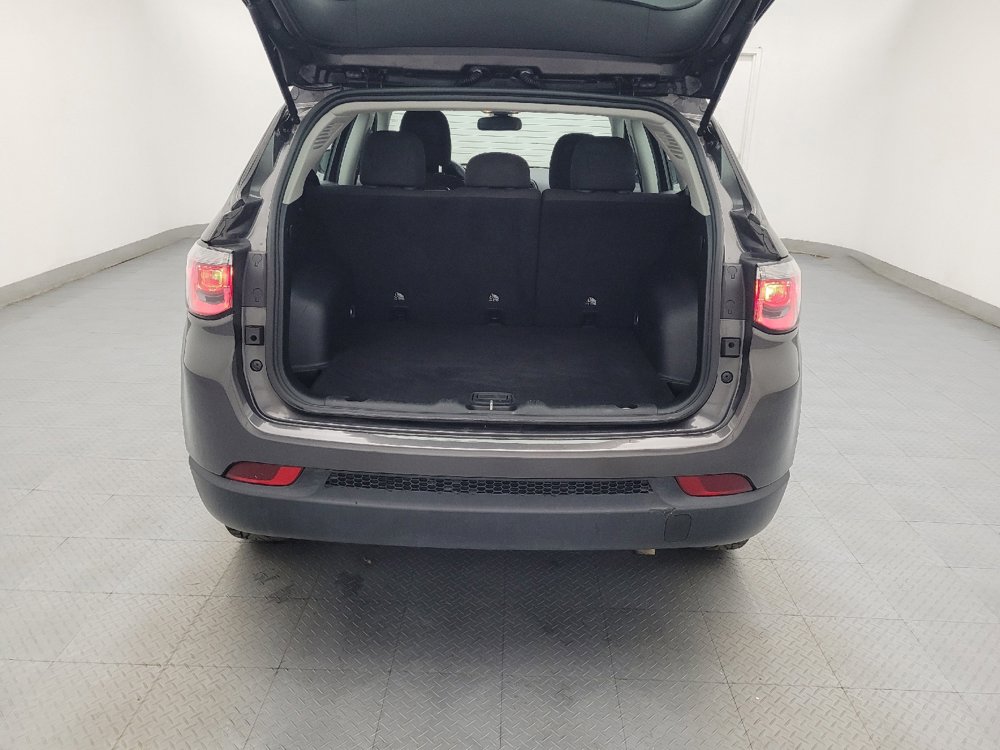 Used 2019 Jeep Compass Sport image 29