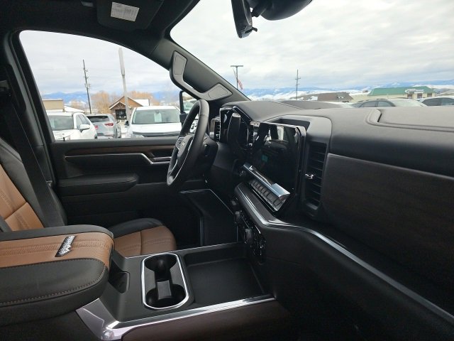 New 2025 Chevrolet Silverado 3500 High Country w/ Technology Package image 23